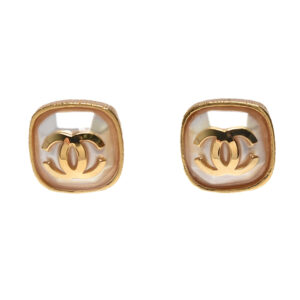 DOUBLE C GOLD MOP STUD EARRINGS