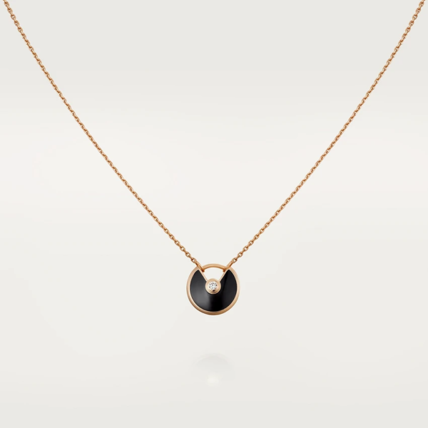 AMULETTE ROSE GOLD ONYX NECKLACE