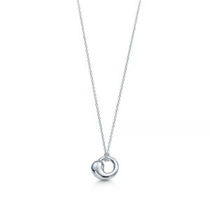 SNAIL PEDANT SILVER NECKLACE