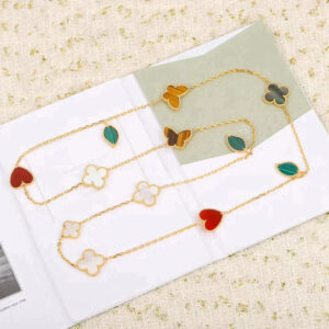 LUCKY 12 MOTIFS  NECKLACE