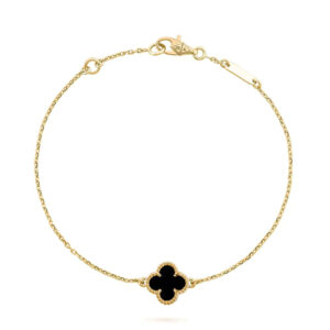 CLOVER ONYX SINGLE FLOWER BRACELET